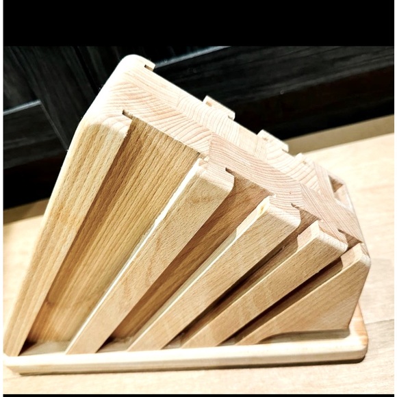 Spectacular designed ZWILLING Knife Block (Empty). Brand New! (Natural Colour) - Picture 3 of 3